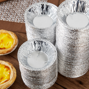 Thông Tin Sản Phẩm: Được làm bằng giấy thiếc cao cấp, không dính và dễ tháo rời. Món quà tuyệt vời cho gia đình và bạn bè của bạn. Thích hợp cho các món nướng tự làm khác nhau, như bánh trứng, bánh nướng nhỏ, bánh nướng xốp, bánh pudding, v.v. Tên sản phẩm: Đế Cốc Chén giấy bạc nướng thực phẩm, nướng bánh, nướng hàu... Chất liệu: Giấy thiếc Số lượng: 100 cái Liên hệ (điện thoại / zalo) : 0937.425.947 Địa chỉ cửa hàng : 1540 Võ Văn Kiệt, P7, Q6
