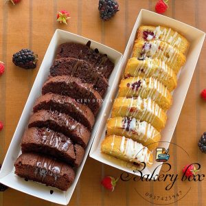 Hộp E1985 đựng bánh dứa, bông lan trứng muối, bông lan cuộn... Hộp E1985 chữ nhật nắp nhựa trong có 2 màu Màu trắng Màu kraft - nâu Kích thước hộp : Dài 19cm , Đáy lọt lòng 17cm Rộng 8.5cm, Đáy lọt lòng 7cm Hộp cứng cáp , dễ mang đi, có nắp trong suốt Bán theo lốc 50 bộ : 130k ( 2600d) Bán theo lốc 100 bộ : 250k ( 2500d) Bán theo Lốc 500 bộ : 1.200.000 ( 2400d ) Bán theo thùng 1200 bộ Liên hệ số Liên hệ (điện thoại / zalo) : 0937.425.947 Địa chỉ cửa hàng : 1540 Võ Văn Kiệt, P7, Q6