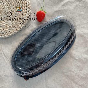 Kích thước : 21cm x 6.5cm x 10cm Hộp có nắp trong suốt dễ nhìn thấy đồ ăn bên trong Thích hợp đựng flan cheese, bánh bò thốt nốt, bông lan Liên hệ (điện thoại / zalo) : 0937.425.947 Địa chỉ cửa hàng : 1540 Võ Văn Kiệt, P7, Q6