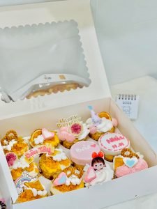 Hộp Giấy Đựng Bánh Cupcake Có Mặt Kính Trong Suốt 2 4 6 12