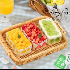 🍒 Kích thước: 11.7cm (dài) x 6cm (ngang) x 5cm (cao) 🍩 Dung tích: 280ml ✨ Sản phẩm dùng đựng bánh lạnh, tiramisu, pannacotta... 📞 Mua sỉ liên hệ 🛵 Cần gấp hãy đặt hoả tốc 🙋🏻♀️ Liên hệ (điện thoại / zalo) : 0937.425.947 🏠 Địa chỉ cửa hàng : 1540 Võ Văn Kiệt, P7, Q6