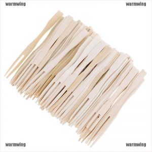 Kích thước: 9cm Số lượng: 100c Nĩa Gỗ Nhỏ Ăn Bánh Su - Trái Cây - Cá Viên Chiên Mua sỉ số lượng Liên hệ (điện thoại / zalo) : 0937.425.947 Địa chỉ cửa hàng : 1540 Võ Văn Kiệt, P7, Q6