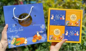 🏮 Set hộp túi cung trăng thỏ ngọc đựng bánh trung thu 150g - 250g 🥮 Chất liệu: Giấy cao cấp 📐 Khay hộp: 23cm x 23cm x 6.6cm 📐 Túi: 24.5cm x 27.5cm x 8cm 📞 Mua sỉ liên hệ 🛵 Cần gấp hãy đặt hoả tốc 🙋🏻‍♀️ Liên hệ (điện thoại / zalo) : 0937.425.947 🏠 Địa chỉ cửa hàng : 1540 Võ Văn Kiệt, P7, Q6