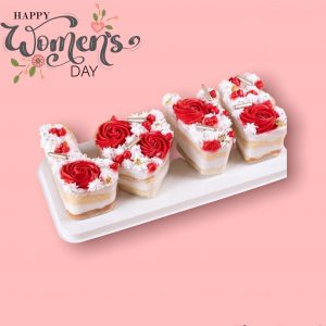 Set Bộ Hộp Chữ LOVE Đựng Bánh Lạnh - Tiramisu - Mousse - Panna Cotta - Tặng Quà Valentine