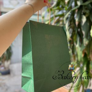🍀 Túi giấy đựng bánh, mỹ phẩm, trái cây... 🌵 Kích thước: 21cm (ngang) x 11cm (đáy) x 27cm (cao) 📞 Mua sỉ liên hệ 🛵 Cần gấp hãy đặt hoả tốc 🙋🏻♀️ Liên hệ (điện thoại / zalo) : 0937.425.947 🏠 Địa chỉ cửa hàng : 1540 Võ Văn Kiệt, P7, Q6