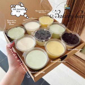 🍓 HỦ SỐT 4OZ NẮP LIỀN 🍓🍮 Kích thước: 4.5cm (cao) x 7.5cm (miệng) 💛 Dung tích: 110ml 🥞 Sản phẩm thích hợp đựng flan, sốt, siro, topping, pannca cotta... 📣 Thùng 2000 hộp giá inbox ————————————— ☎️ Mua sỉ liên hệ 🛵 Cần gấp hãy đặt hoả tốc 🙋🏻♀️ Liên hệ (điện thoại / zalo) : 0937.425.947 ⏰ Thời gian: 9h - 17h (Trước khi qua gọi hoặc nhắn tin cho shop để chuẩn bị hàng giúp mình nhé ạ) 🏠 Địa chỉ cửa hàng : 1540 Võ Văn Kiệt, P7, Q6