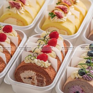 W180 HỘP CHỮ NHẬT ĐỰNG BÁNH BÔNG LAN CUỘN KEM